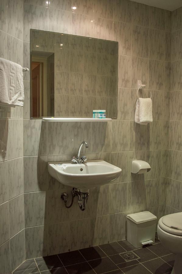 Hotel Oiti Loutra Ipatis Esterno foto