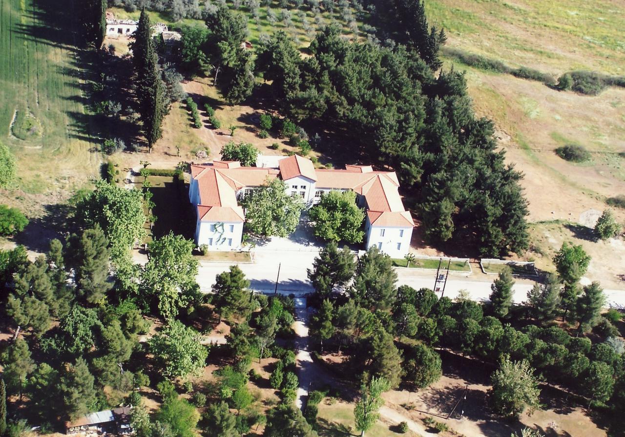 Hotel Oiti Loutra Ipatis Esterno foto
