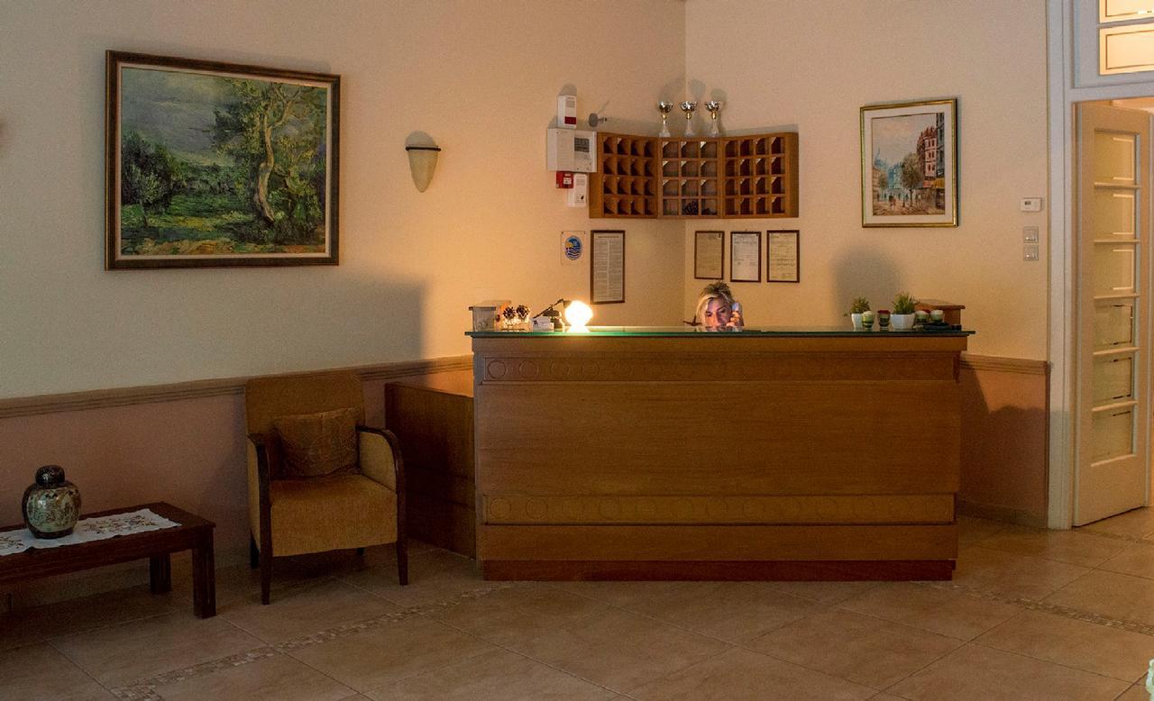 Hotel Oiti Loutra Ipatis Esterno foto