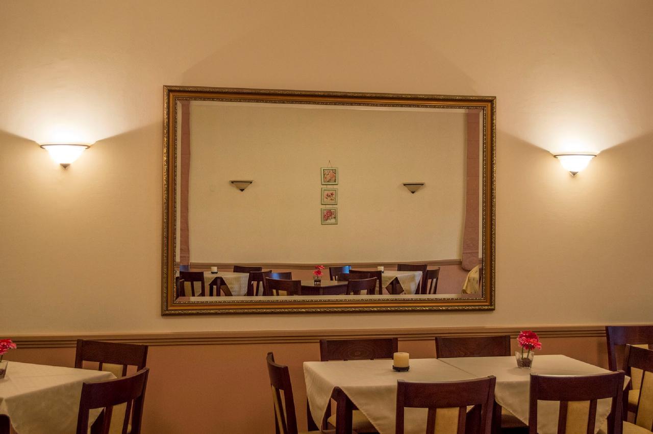 Hotel Oiti Loutra Ipatis Esterno foto